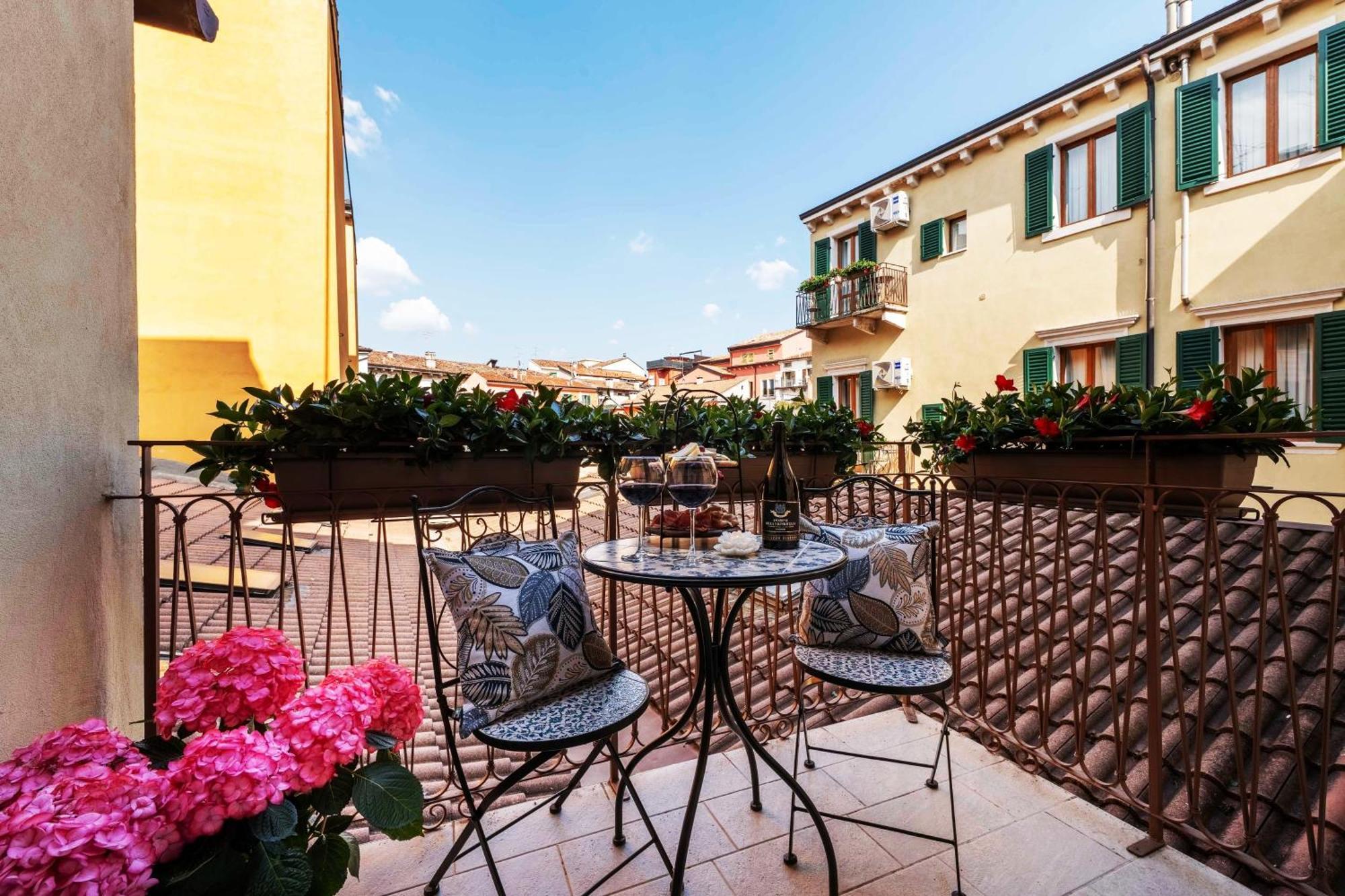 Apartmán Palazzo Ristori Verona Exteriér fotografie